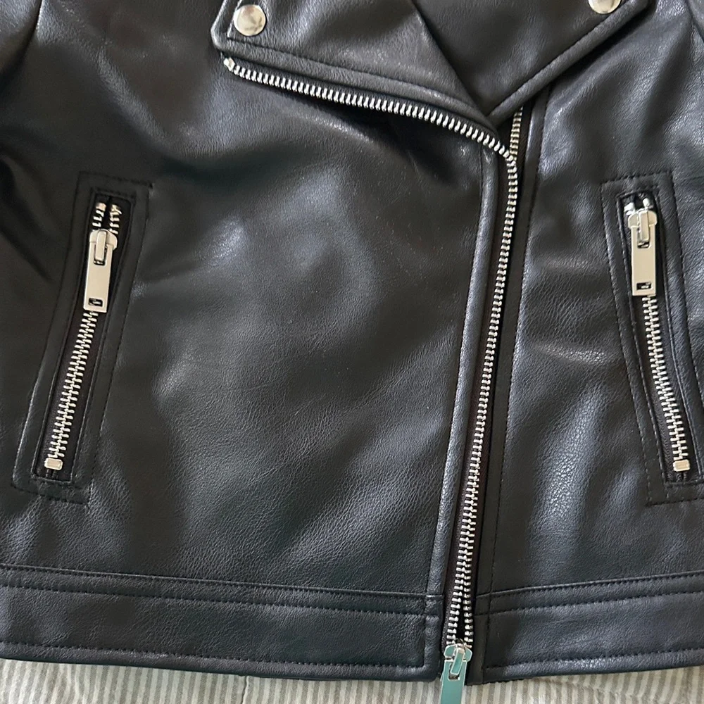 H&M Black Faux Leather Biker Jacket with Silver Hardware - Picture 3 of 8